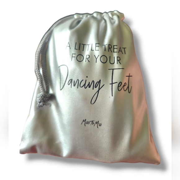 Foldable Portable Ballet Slippers - Picture 3 of 3